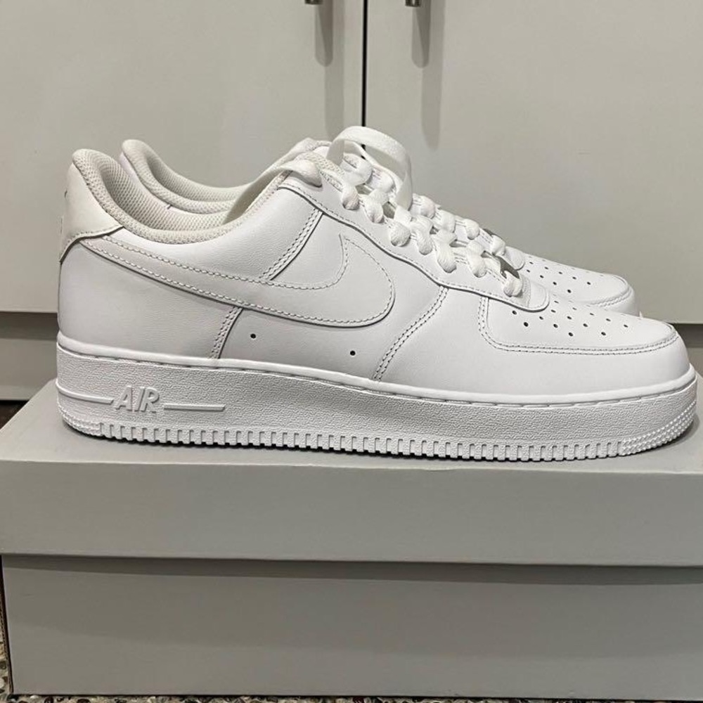Nike Air Force white